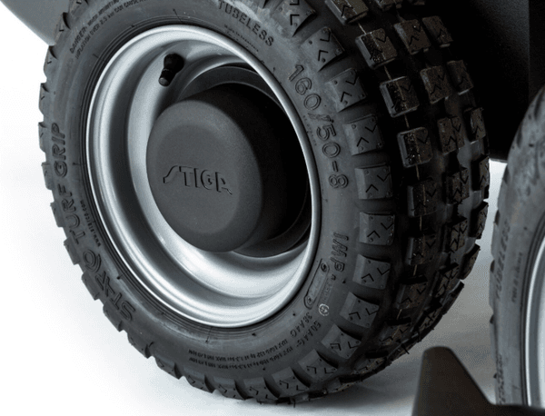 STIGA Park 300 RC   bensindrevet frontrider